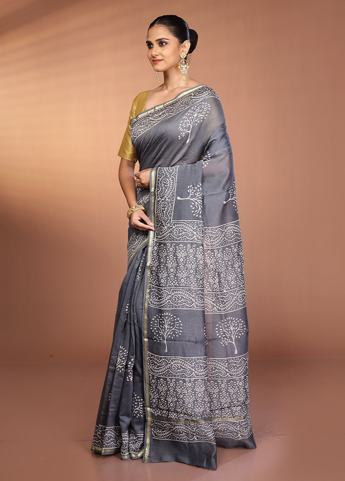 Grey Chanderi Silk Saree With Blouse Piece