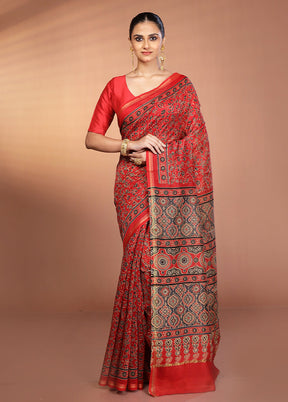 Red Chanderi Silk Saree With Blouse Piece