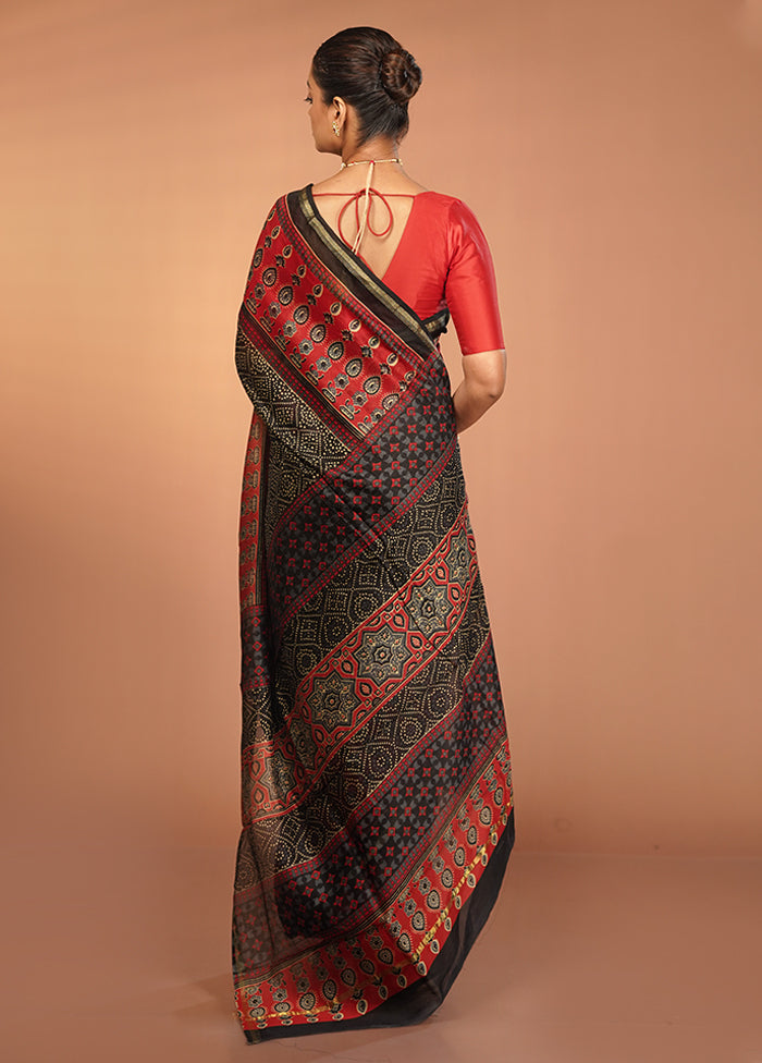 Black Chanderi Silk Saree With Blouse Piece