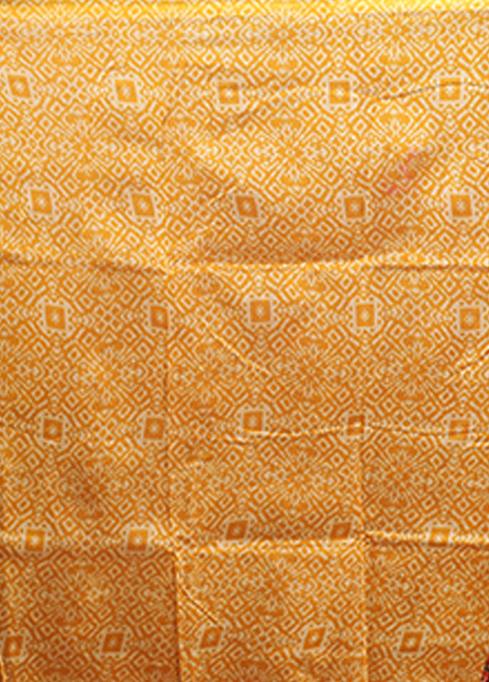 Yellow Chanderi Silk Saree With Blouse Piece