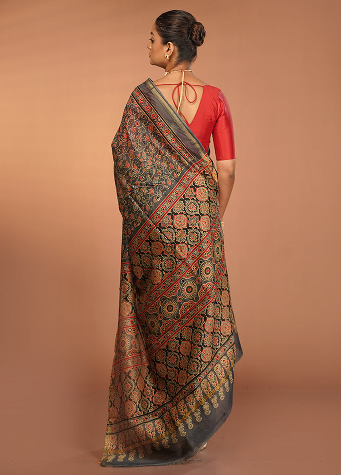 Grey Chanderi Silk Saree With Blouse Piece