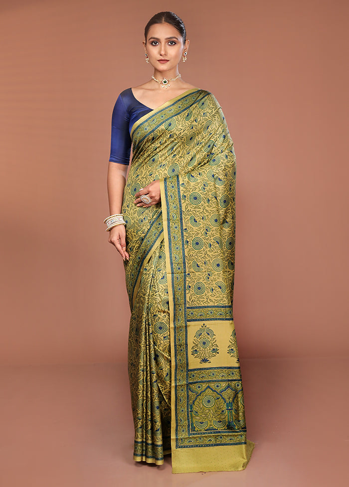 Green Handloom Printed Pure Silk Saree Without Blouse Piece