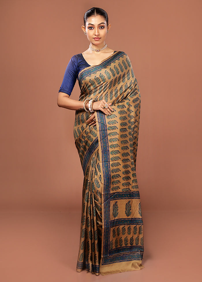 Cream Printed Pure Silk Saree Without Blouse Piece