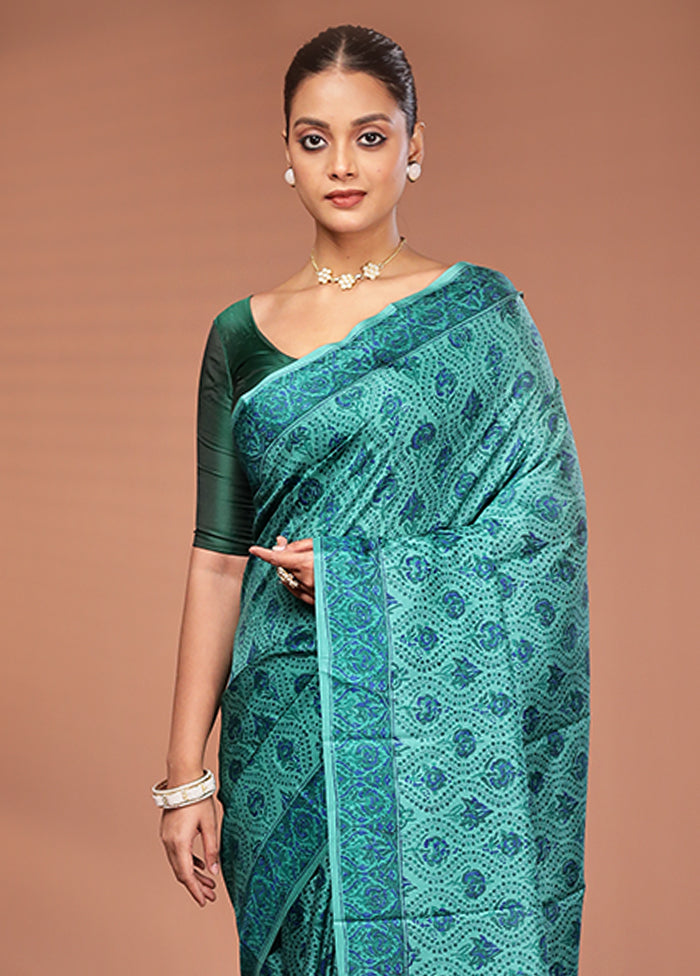 Green Printed Pure Silk Saree Without Blouse Piece