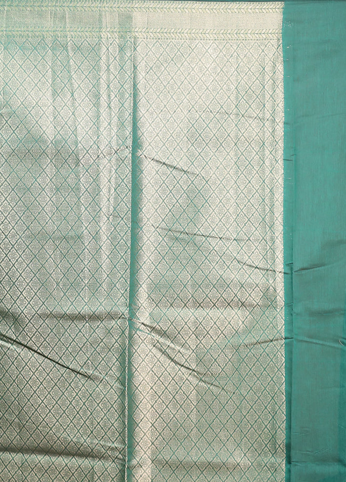 Green Kora Silk Saree With Blouse Piece