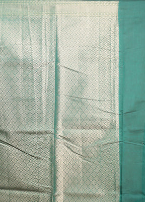 Green Kora Silk Saree With Blouse Piece