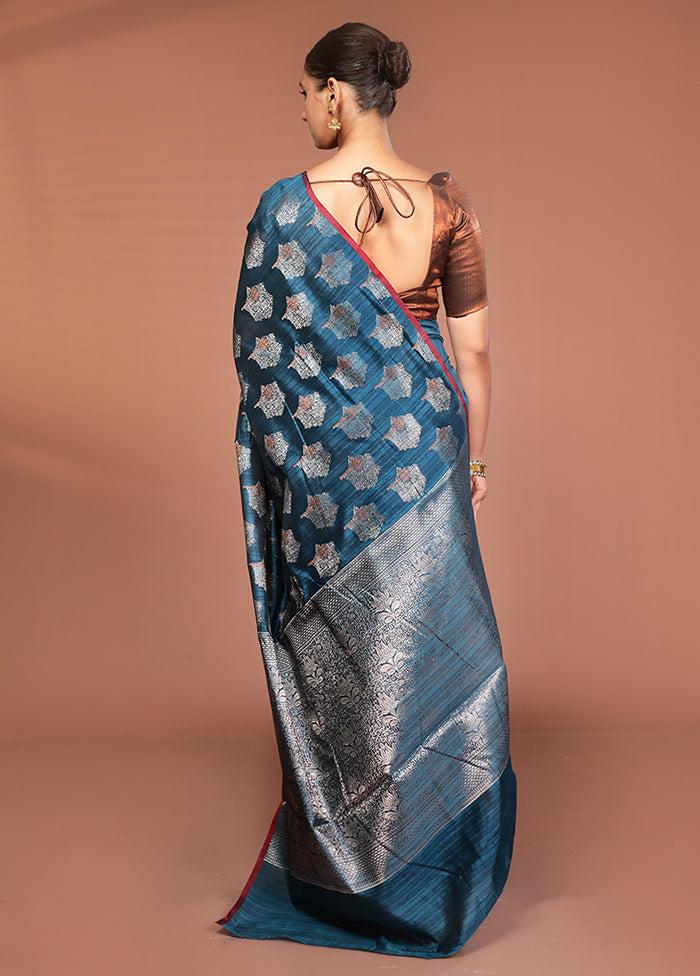 Green Kora Silk Saree With Blouse Piece