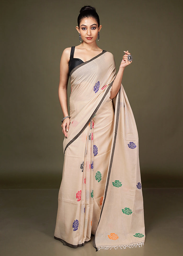 Cream Matka Silk Saree With Blouse Piece