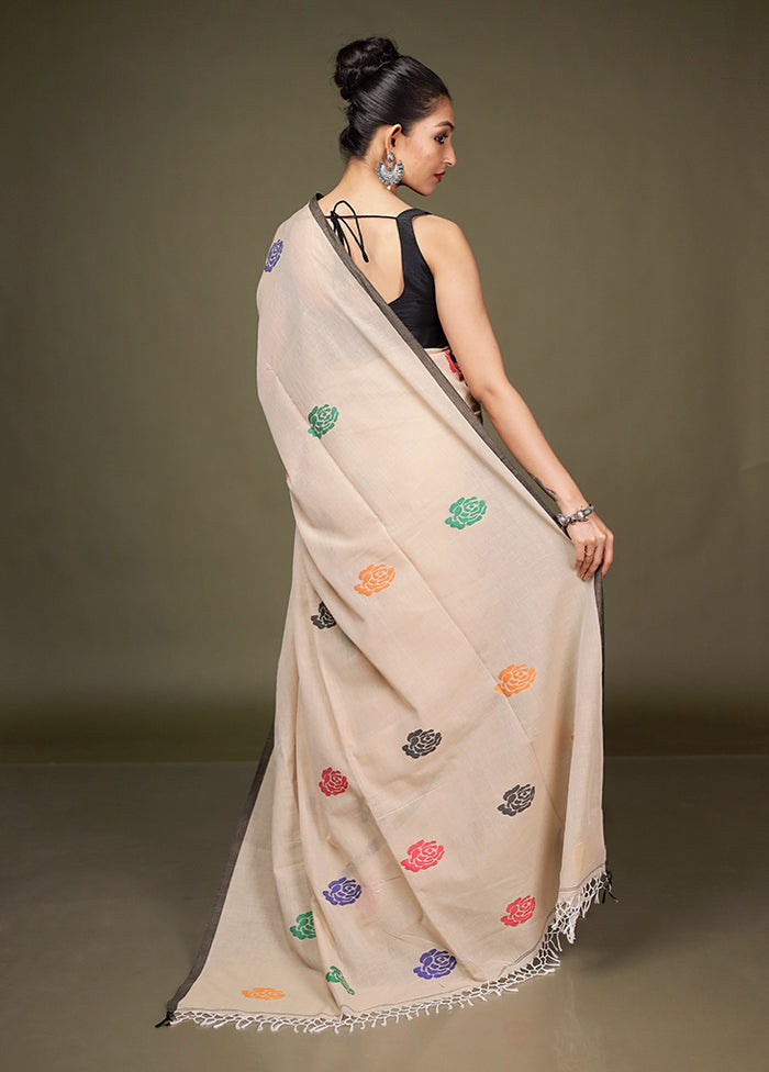 Cream Matka Silk Saree With Blouse Piece
