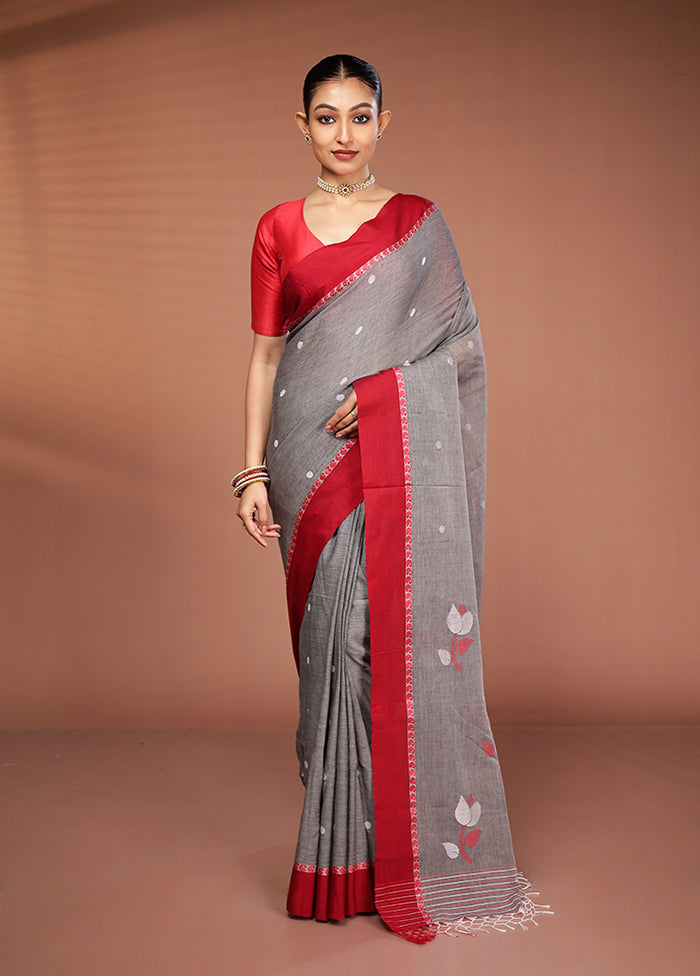 Grey Matka Silk Saree With Blouse Piece