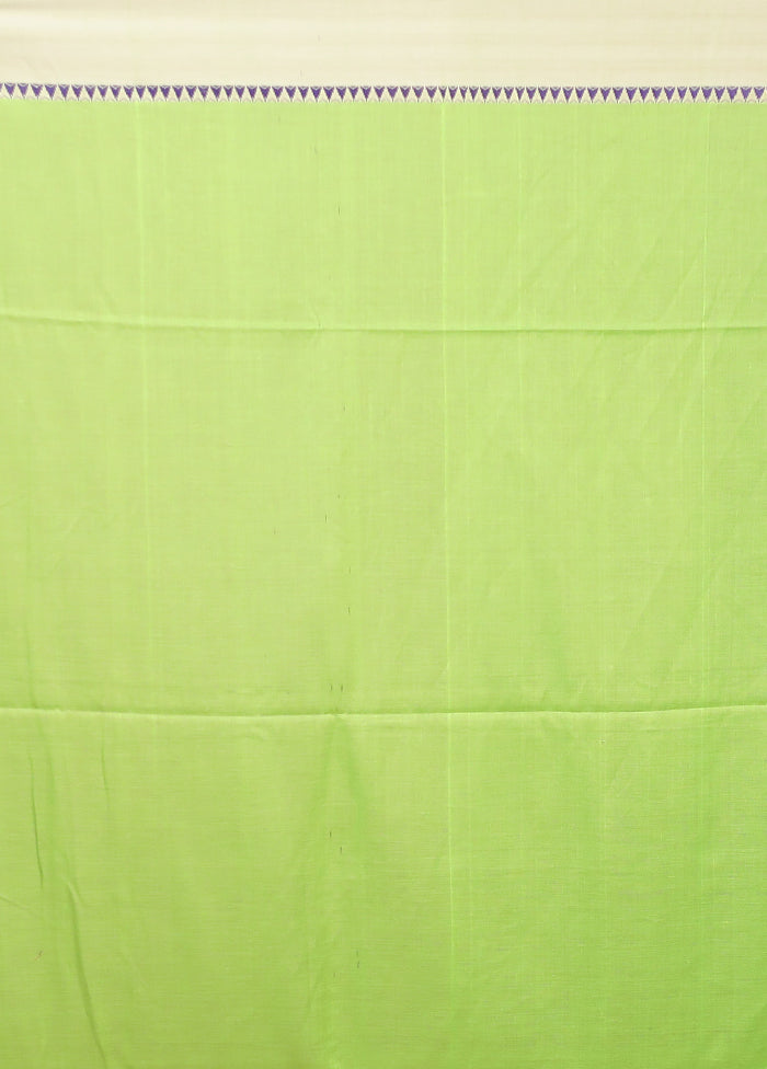 Green Matka Silk Saree With Blouse Piece