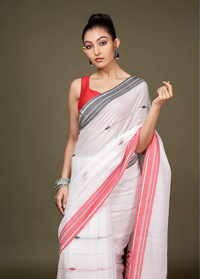 White Matka Silk Saree With Blouse Piece
