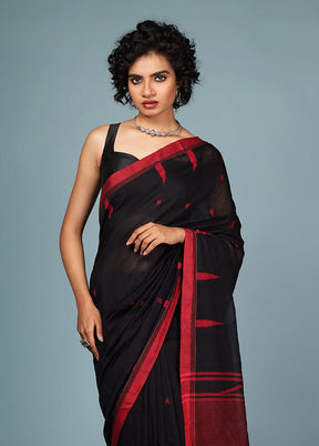Maroon Matka Silk Saree With Blouse Piece