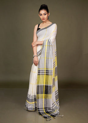 White Cotton Saree With Blouse Piece