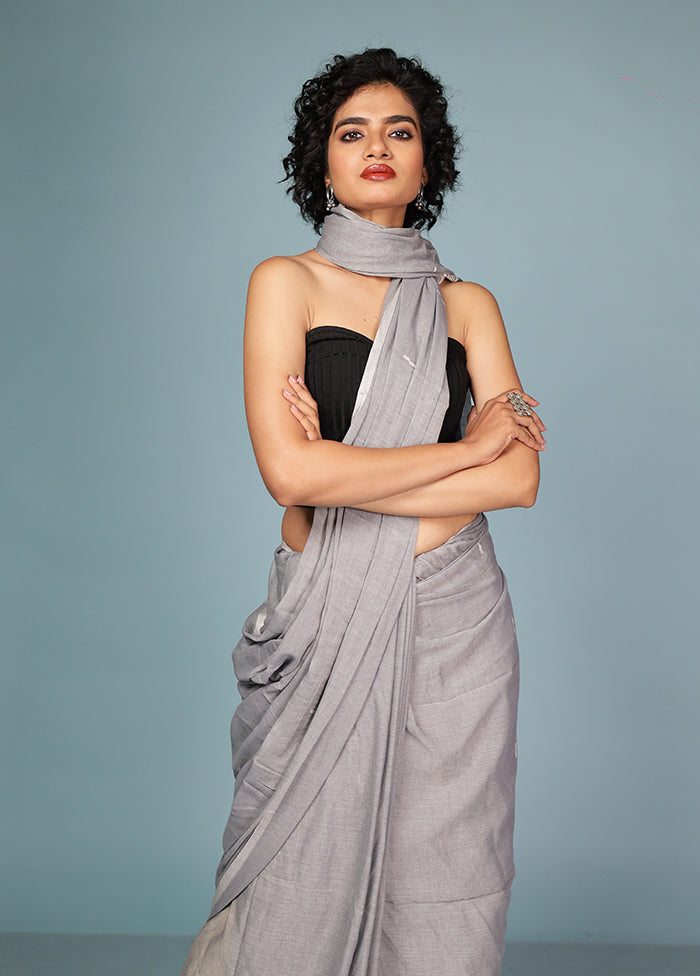 Grey Cotton Saree With Blouse Piece