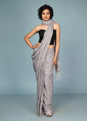 Grey Cotton Saree Without Blouse Piece