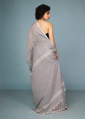 Grey Cotton Saree With Blouse Piece