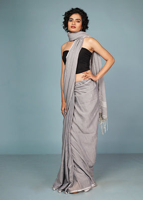 Grey Cotton Saree Without Blouse Piece