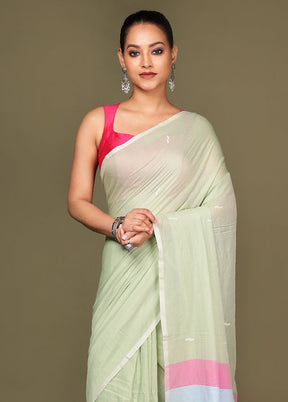 Green Cotton Saree With Blouse Piece