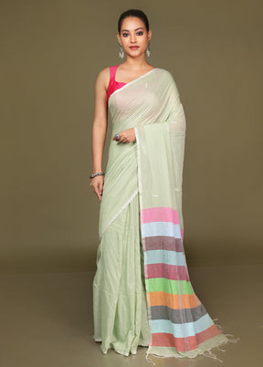 Green Cotton Saree With Blouse Piece