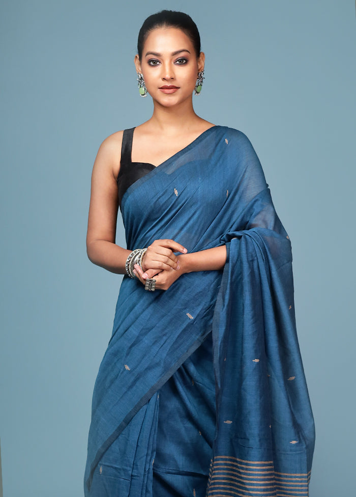 Blue Cotton Saree With Blouse Piece