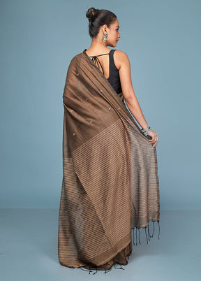 Cream Cotton Saree With Blouse Piece