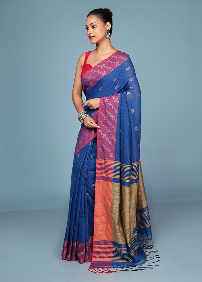Blue Cotton Saree With Blouse Piece