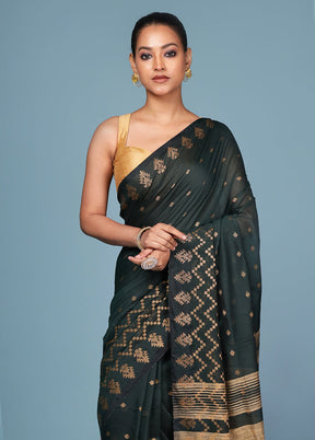 Green Cotton Saree With Blouse Piece