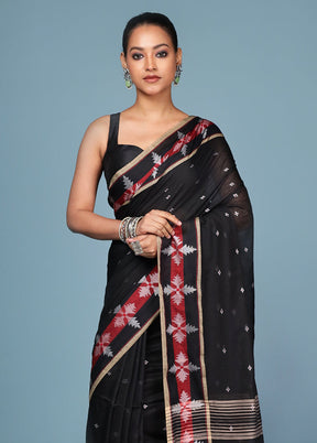 Cream Cotton Saree With Blouse Piece