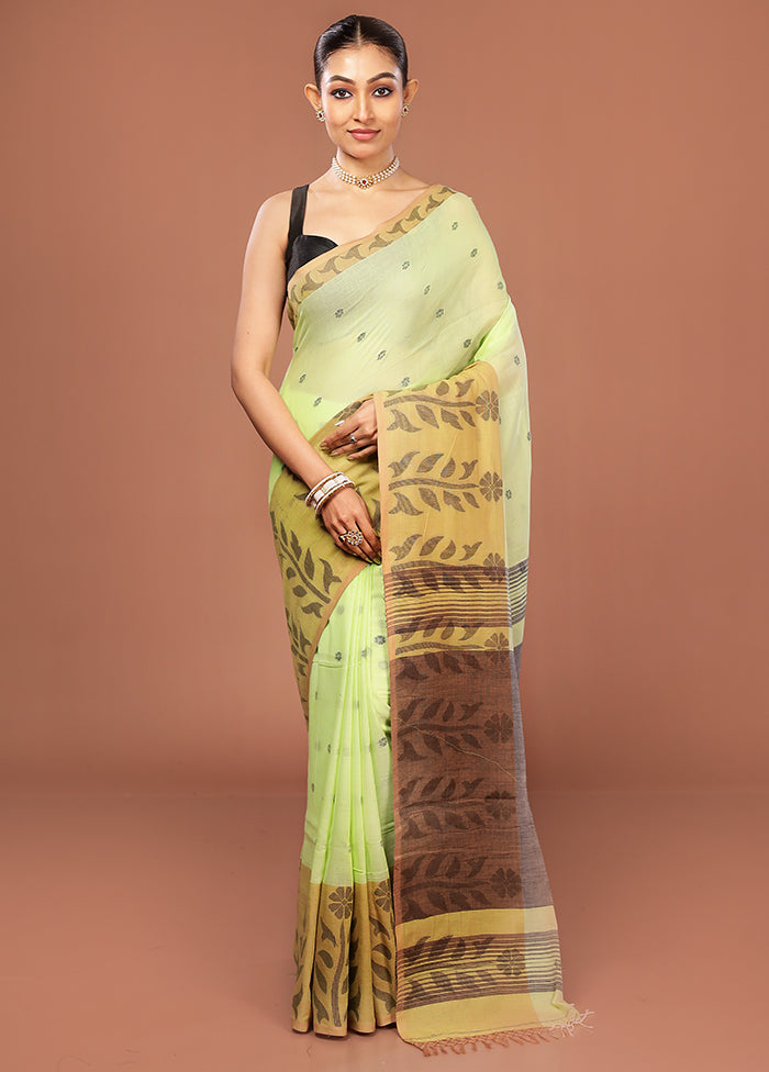 Green Cotton Saree With Blouse Piece