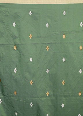 Green Matka Silk Saree Without Blouse Piece