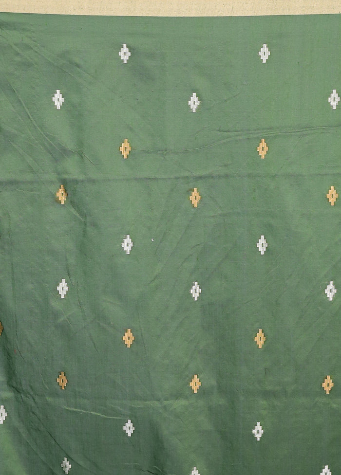 Green Matka Silk Saree With Blouse Piece