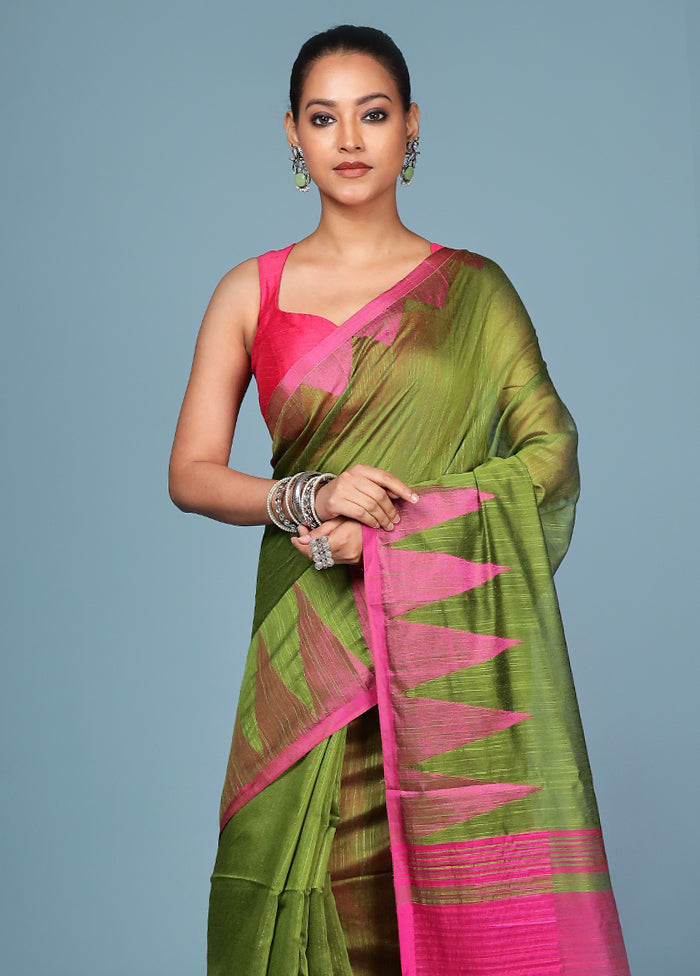 Green Cotton Saree With Blouse Piece