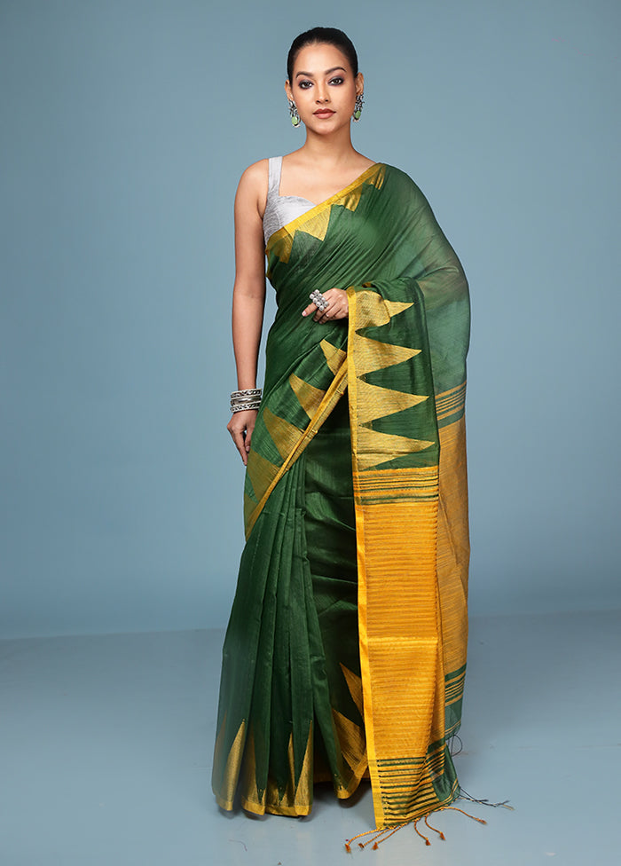Green Cotton Saree With Blouse Piece