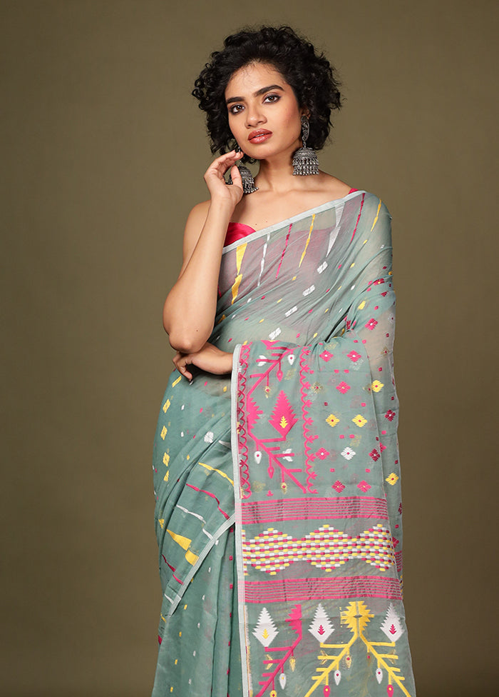 Green Tant Jamdani Saree Without Blouse Piece