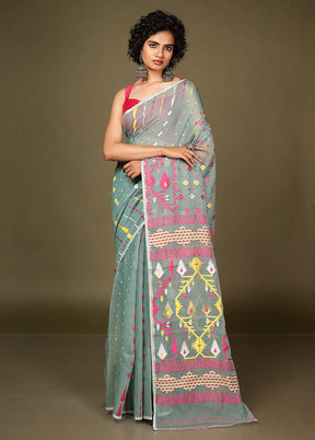 Green Tant Jamdani Saree Without Blouse Piece