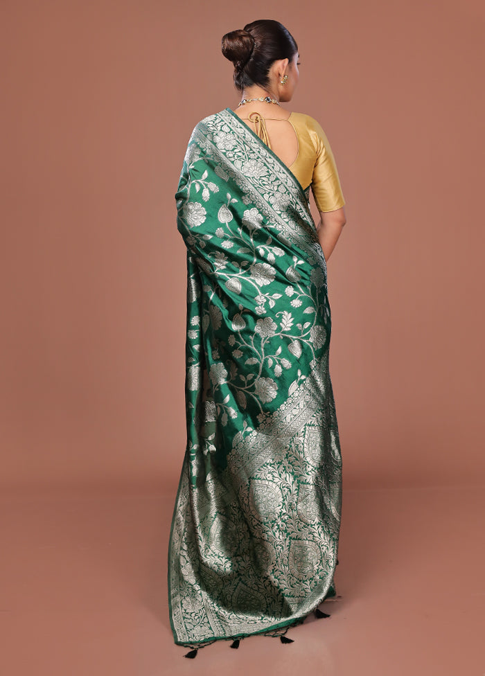 Green Dupion Silk Saree With Blouse Piece