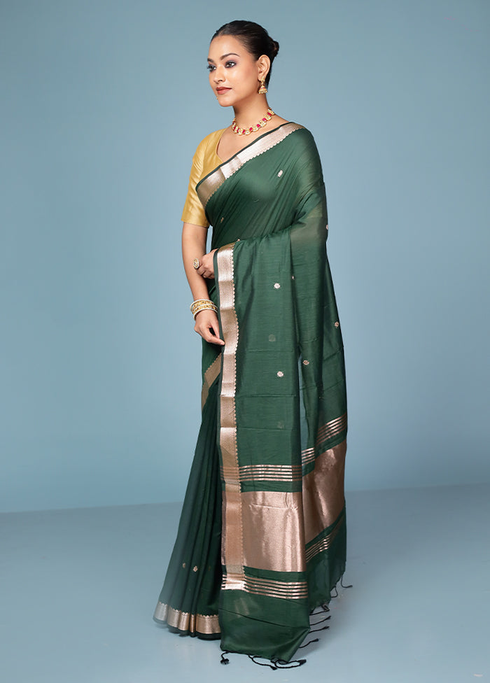 Green Cotton Saree With Blouse Piece