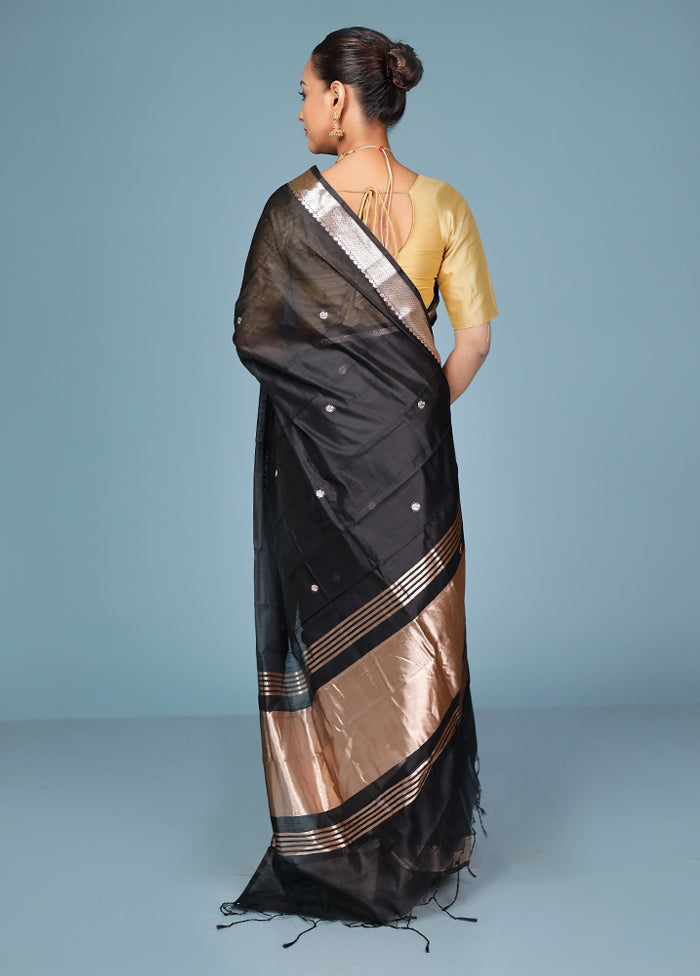 Black Cotton Saree With Blouse Piece