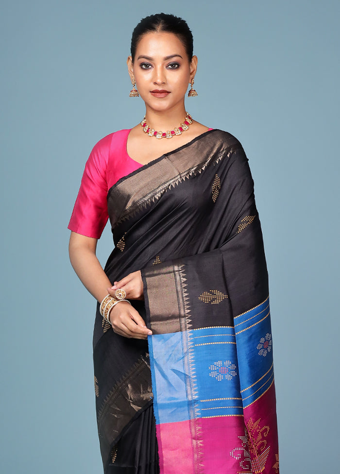 Blue Handloom Kanjivaram Pure Silk Saree With Blouse Piece