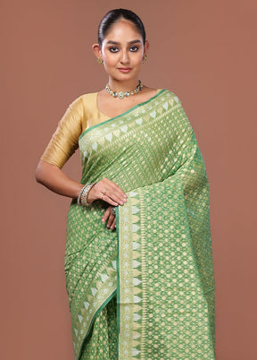 Green Kora Silk Saree With Blouse Piece