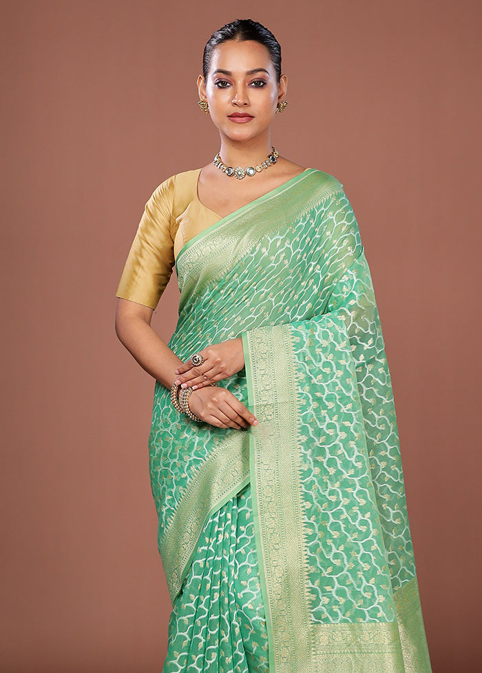 Green Kora Silk Saree With Blouse Piece