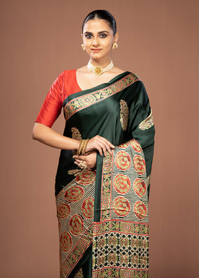 Green Dupion Silk Saree With Blouse Piece