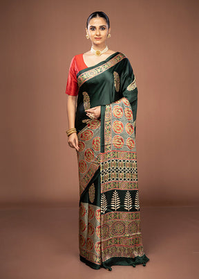 Green Dupion Silk Saree With Blouse Piece