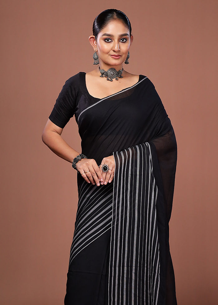 Black Matka Silk Saree With Blouse Piece