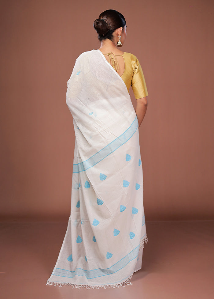 White Matka Silk Saree With Blouse Piece