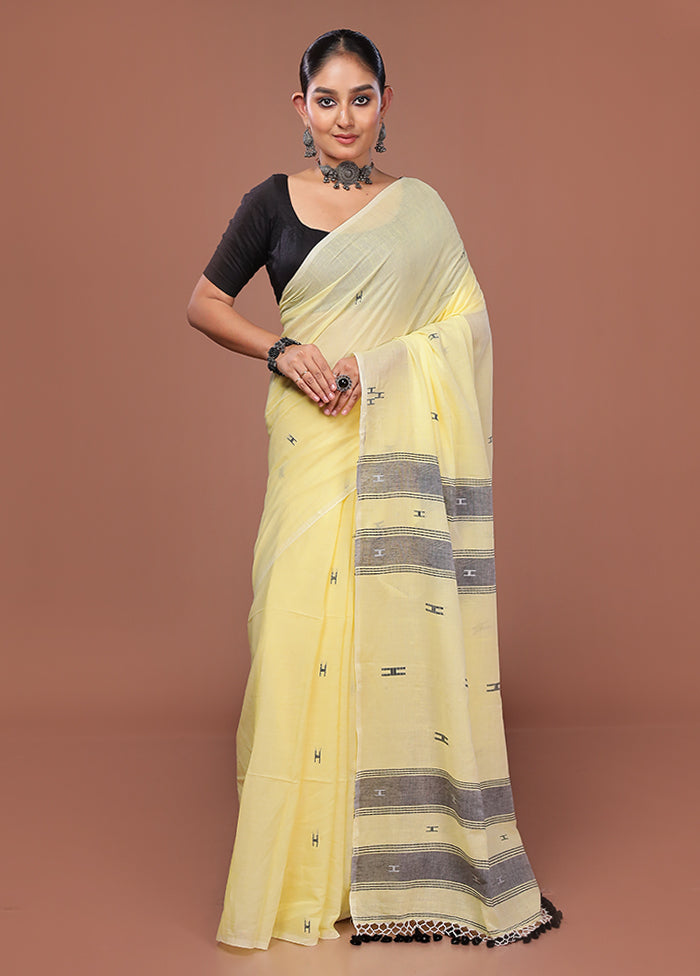 Yellow Matka Silk Saree With Blouse Piece