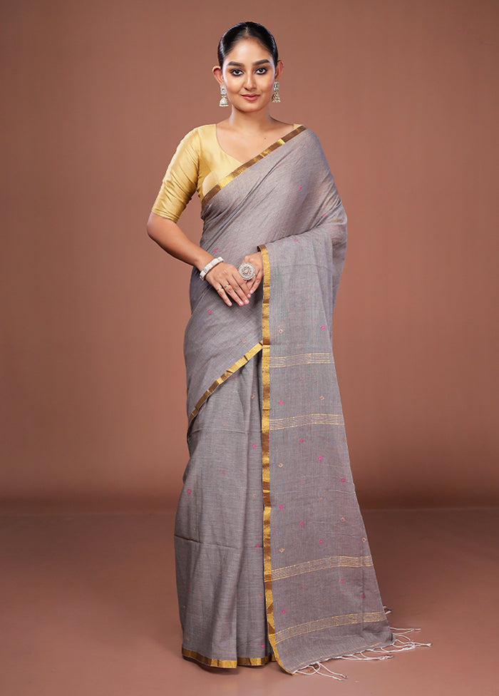 Grey Matka Silk Saree With Blouse Piece