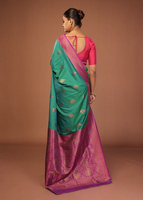 Green Dupion Silk Saree With Blouse Piece