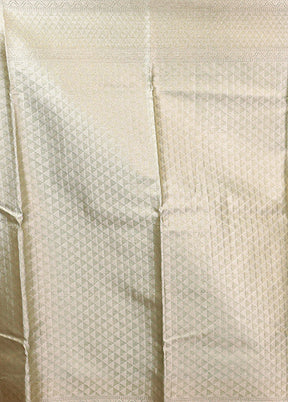 Green Tissue Silk Saree With Blouse Piece